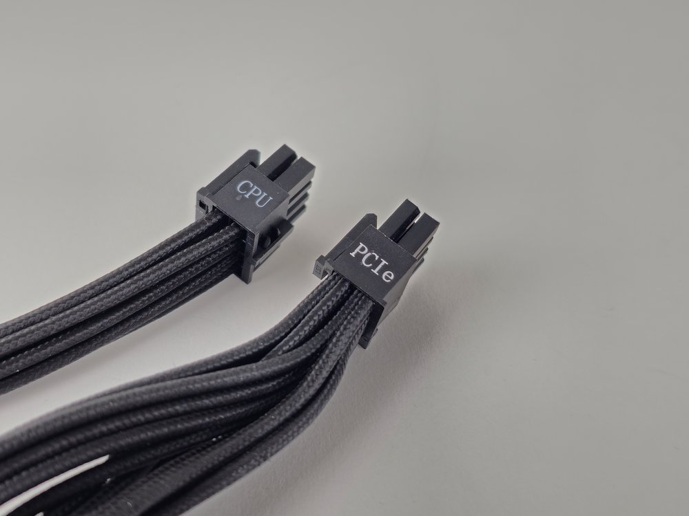 What Are PCIe Cables